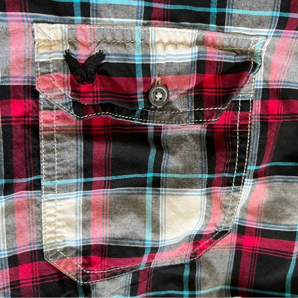American Eagle Men’s XL Button down - Picture 6 of 8
